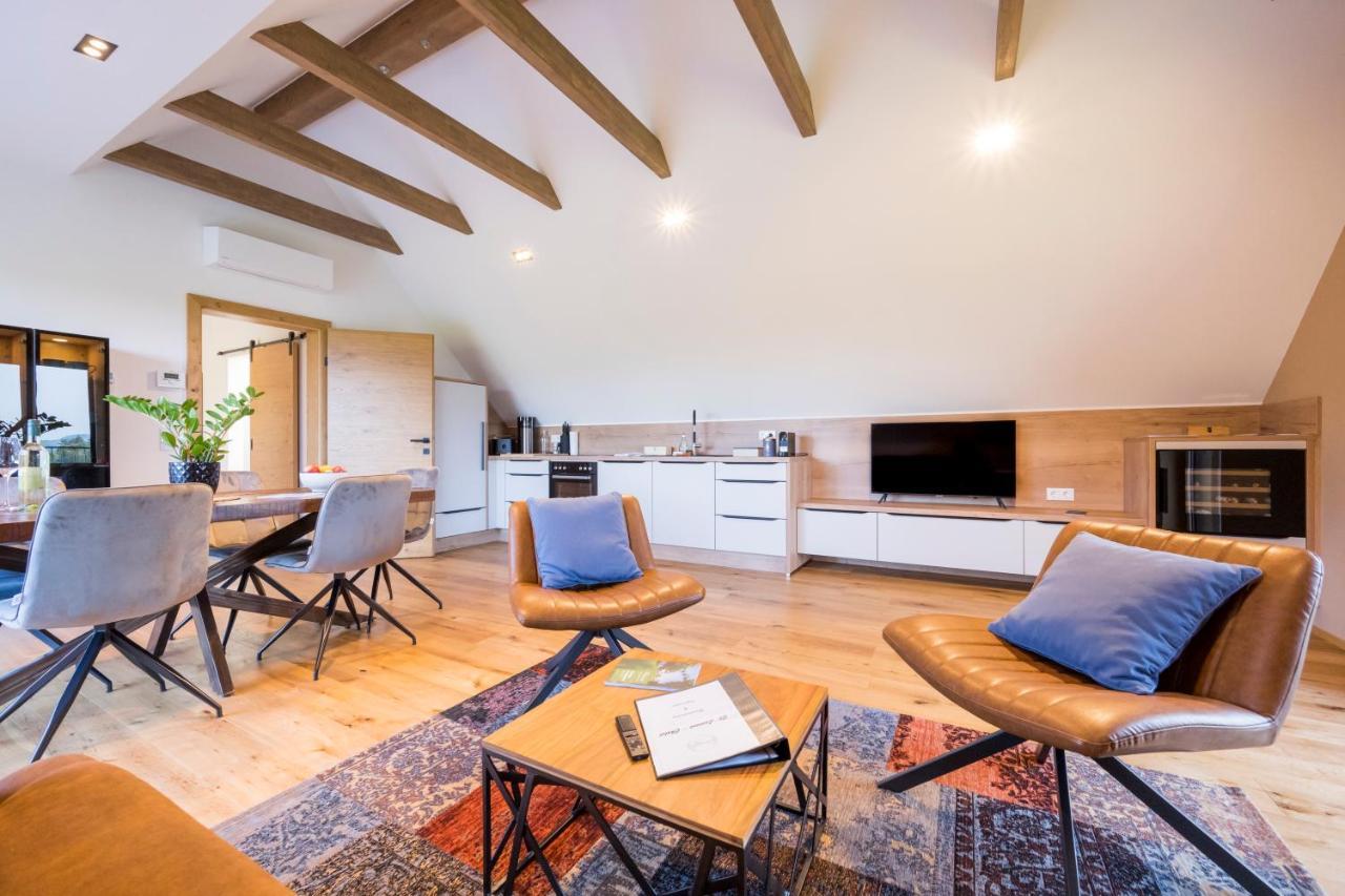 גמליץ Weinzeit Chalets מראה חיצוני תמונה